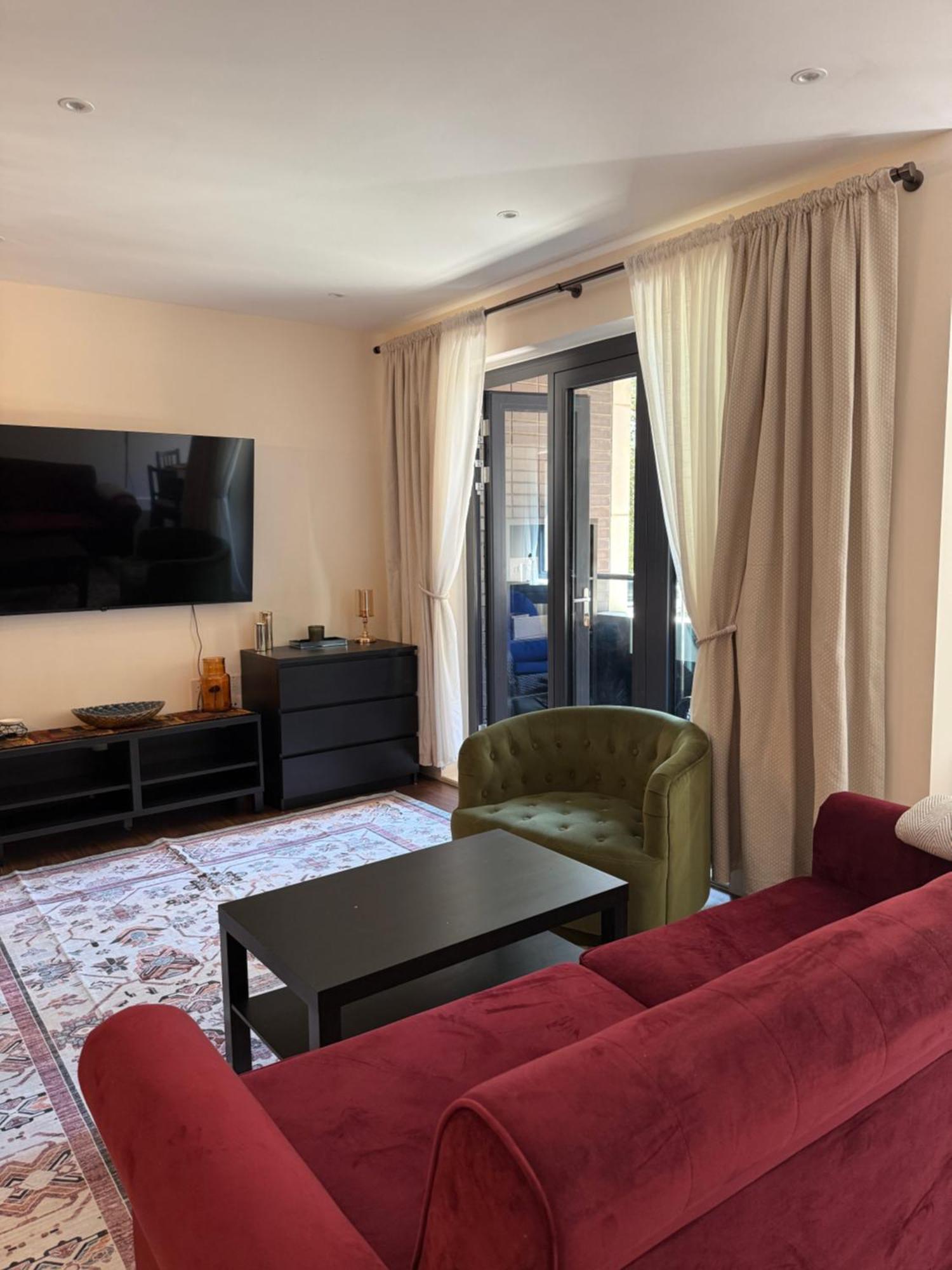 Renovated Charm - Hideaway London